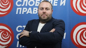 Urušio dostojanstvo funkcije